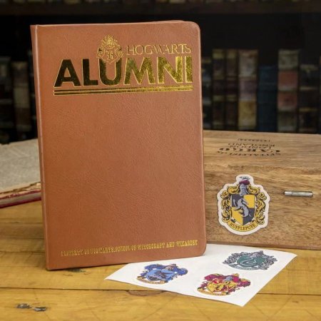   +   Paladone:   (Harry Potter)   (Hogwarts Alumni) (Notebook and Sticker Set) (PP4979HP)